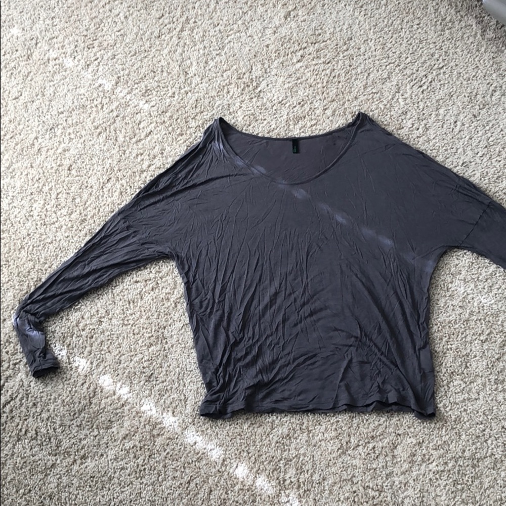 Cold shoulder charcoal top